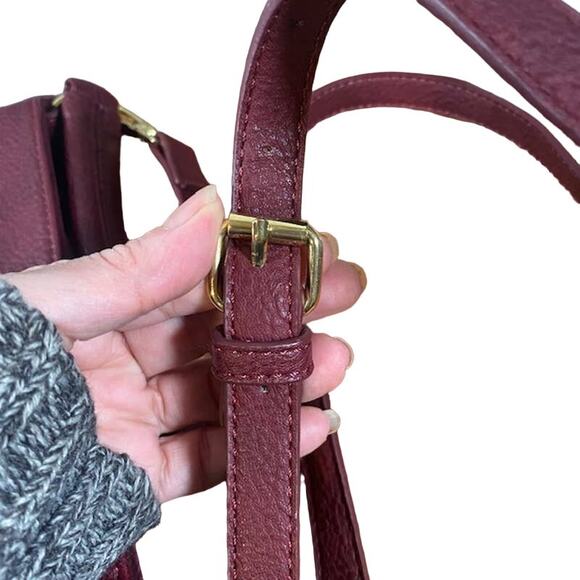 Steve Madden Burgundy Bskylar Vegan Leather Bucket Crossbody Bag Women - Picture 14 of 16